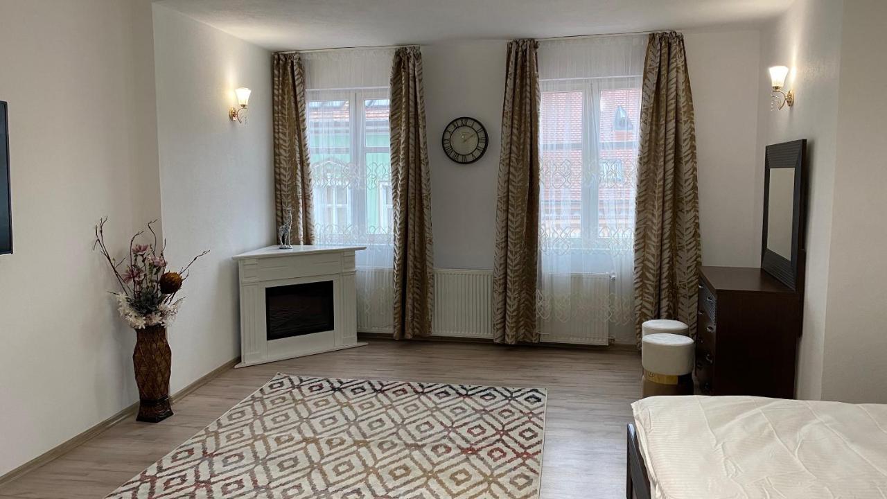 Centralhome Ap1 Sighisoara Luaran gambar